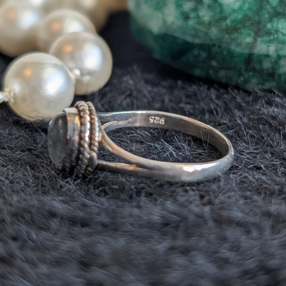 Sterling Labradorite Ring 5.5 - Everyday 925 Silver Jewelry - Picture 6 of 8